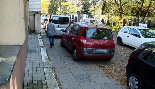 Scenic z problematyczną maską czy Musso z silnikiem Mercedesa?