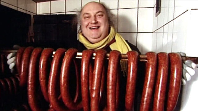 Podróżnik kulinarny - wędzimy kiełbasy